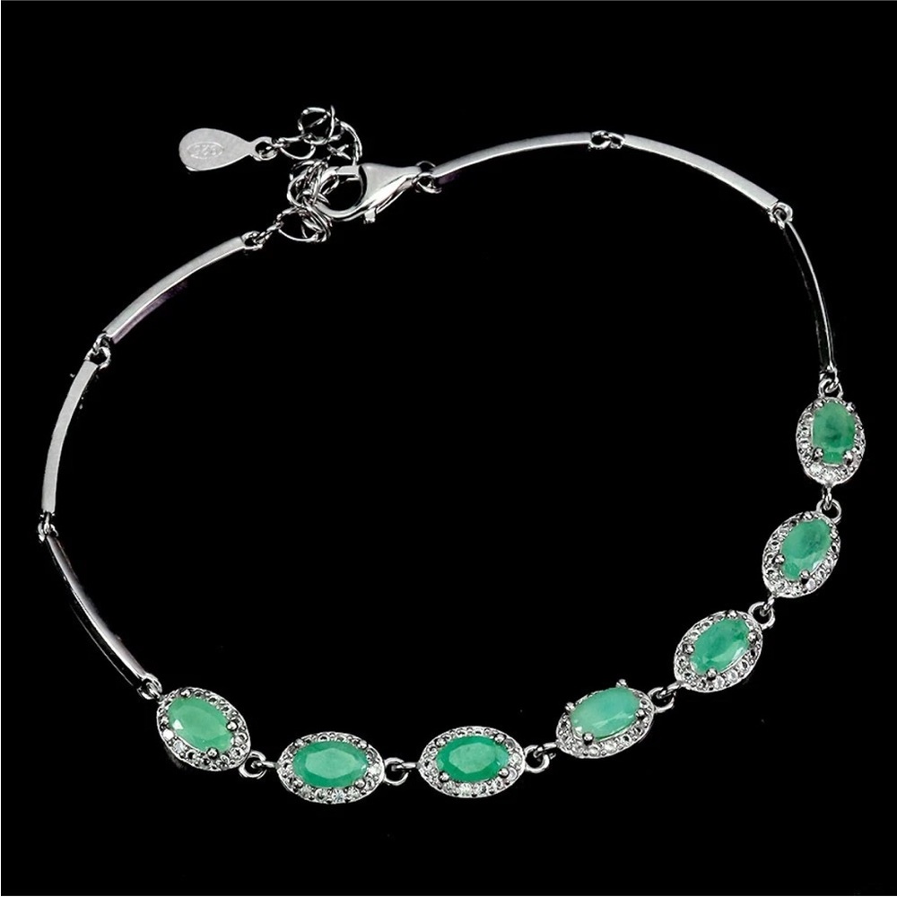 Absolutely Stunning Genuine Emerald Bracelet in 925 Sterling Silver 7”